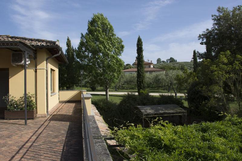 Agriturismo Scuderie Della Contea Sutri Exterior photo